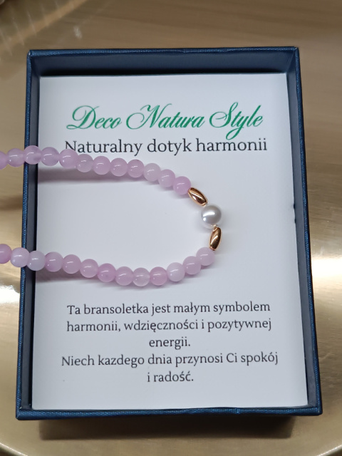Bransoletka z różowego jadeitu 4 mm i perłą – elegancka biżuteria handmade Bransoletka z różowego jadeitu 4 mm i perłą – elegancka biżuteria handmade