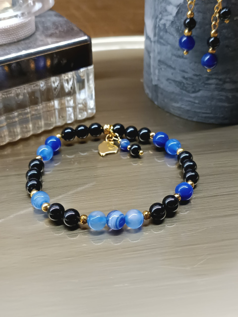 Ręcznie wykonana bransoletka z turmalinem i lapis lazuli – energia i elegancja Ręcznie wykonana bransoletka z turmalinem i lapis lazuli – energia i elegancja